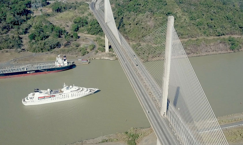 Star-Breeze-Panama-Cruise