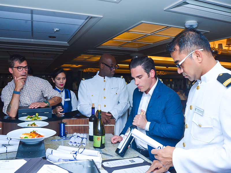 Hugh_Acheson_cruise_Steve_Grubbs