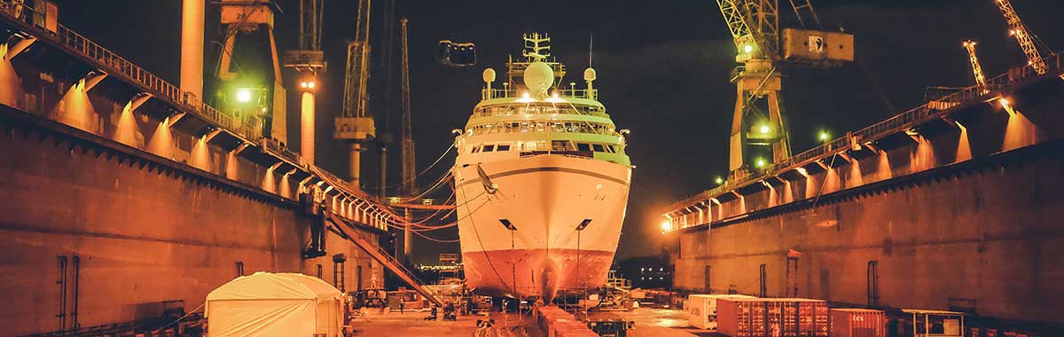 Star_Legend_ship_cruise_dry_dock