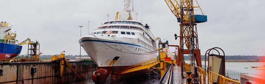 BREEZE-DRY-DOCK-Windstar