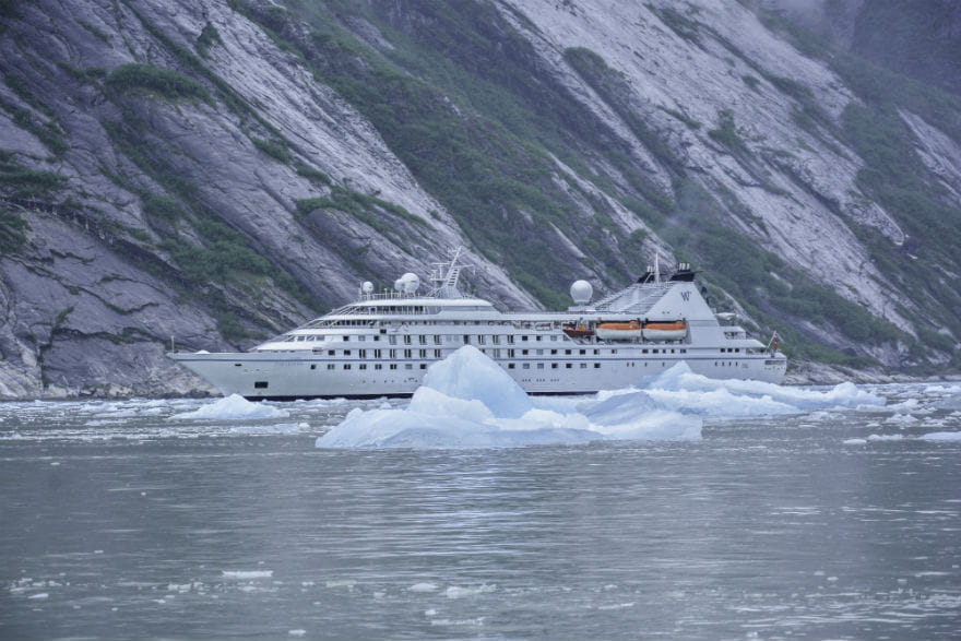 Small-ocean-cruise-ship